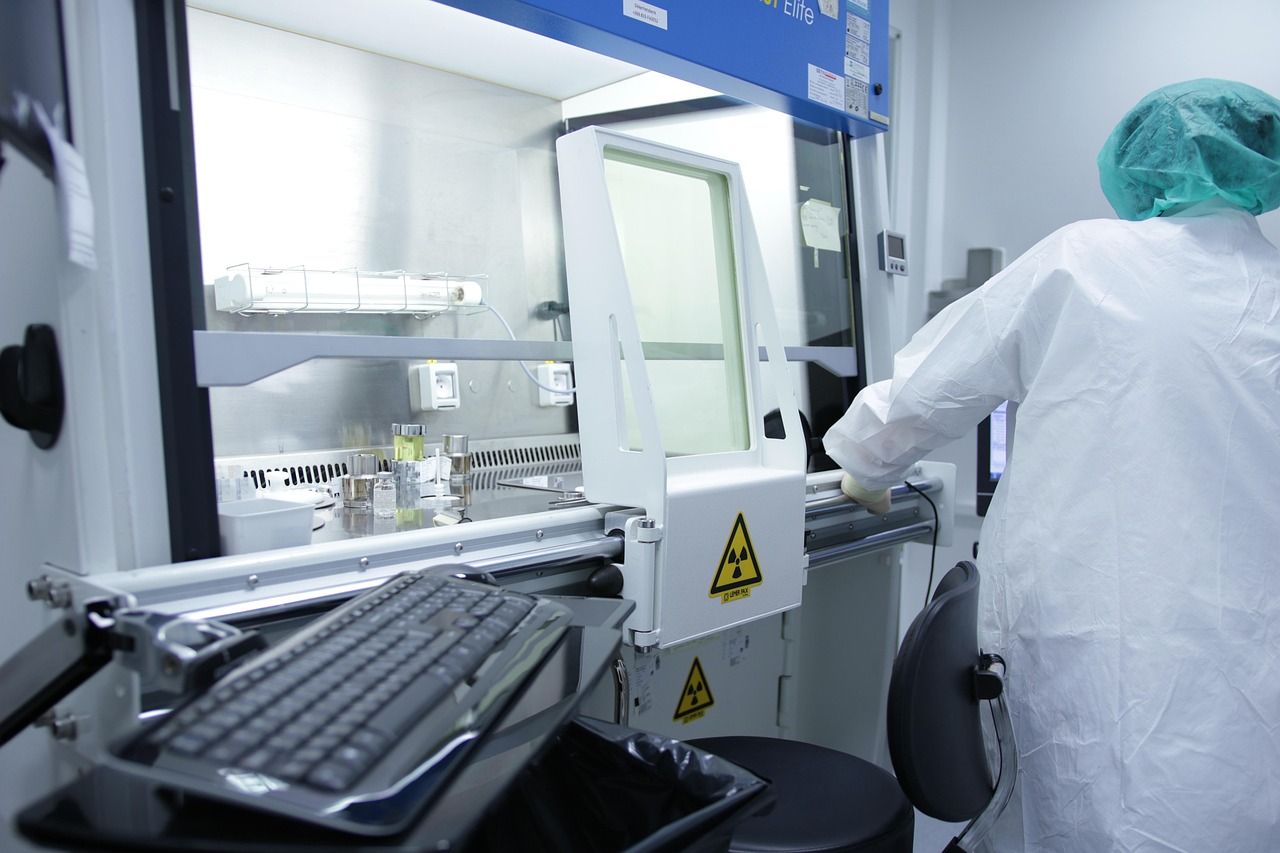 En la industria farmacéutica los requerimientos normativos sobre humedad ambiental requieren el uso de deshumidifcadores industriales_Krüger